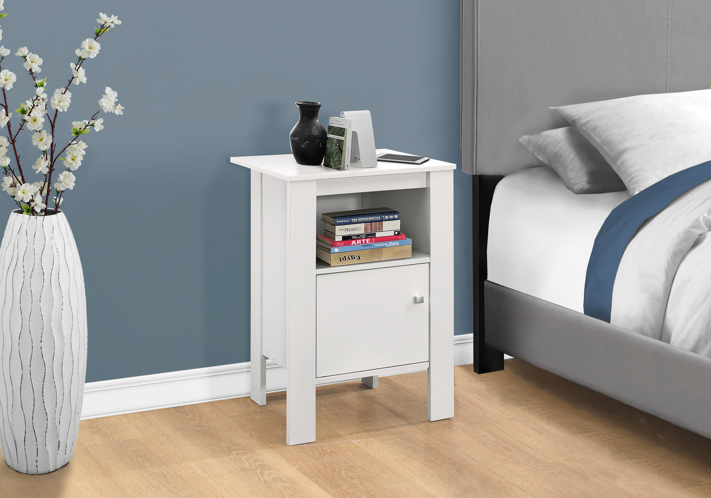24" White End Table With Shelf